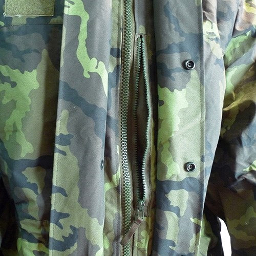 Bunda AČR ECWCS GORE-TEX vz.95 Les, parka militar con camuflaje 'les'
