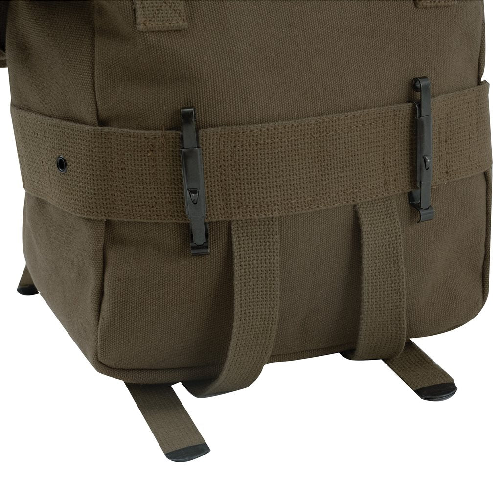 Bolsa pequeña de lona verde estilo militar con correas ajustables y cierre de hebillas, 23 x 21,5 x 15 cm