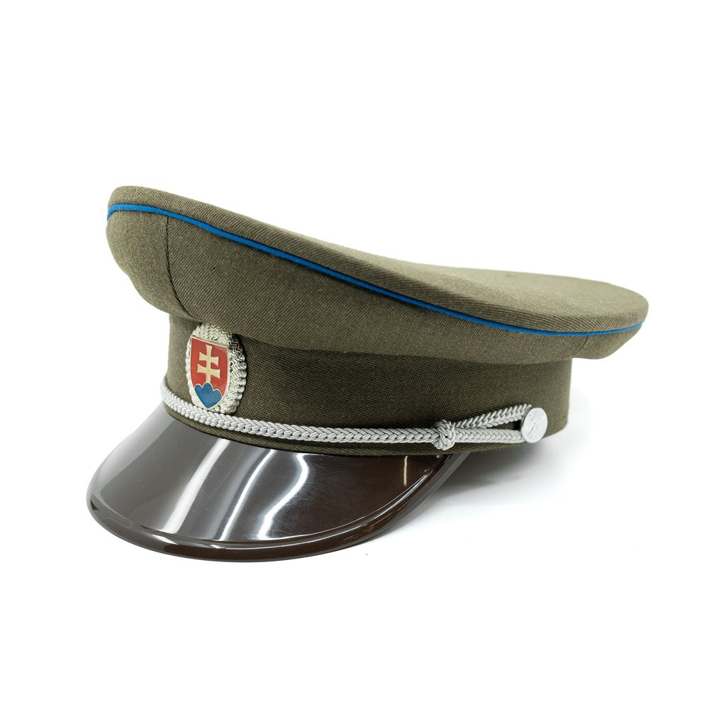 Brigadýrka SK gorra verde con insignia plateada, visera de plástico y línea azul