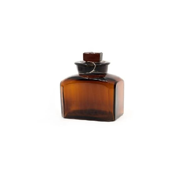 Botella de vidrio cuadrada baja 50 ml con tapón bruñido