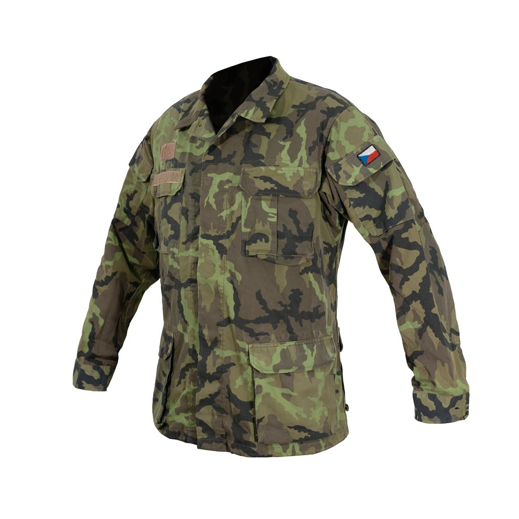 Blusa AČR vz.95 usada con camuflaje en negro, marrón, oliva y verde claro