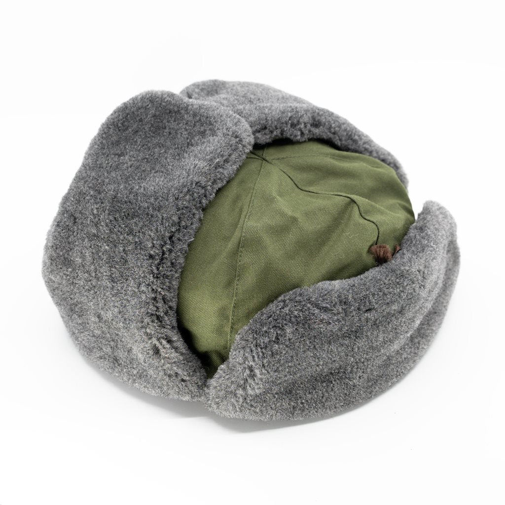 Ushanka Beranice AČR vz.85 verde con orejeras abatibles y piel natural