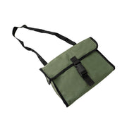 Bolsa ligera verde 'Chlebník' bandolera con correa negra y bolsillo frontal, 19x26x11 cm