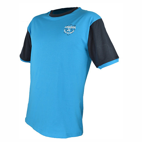 Camiseta AČR deportiva azul usada con logo