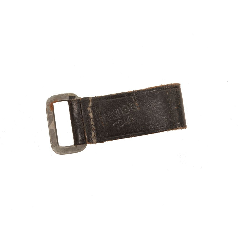 Deslizador para cinturón de cuero negro