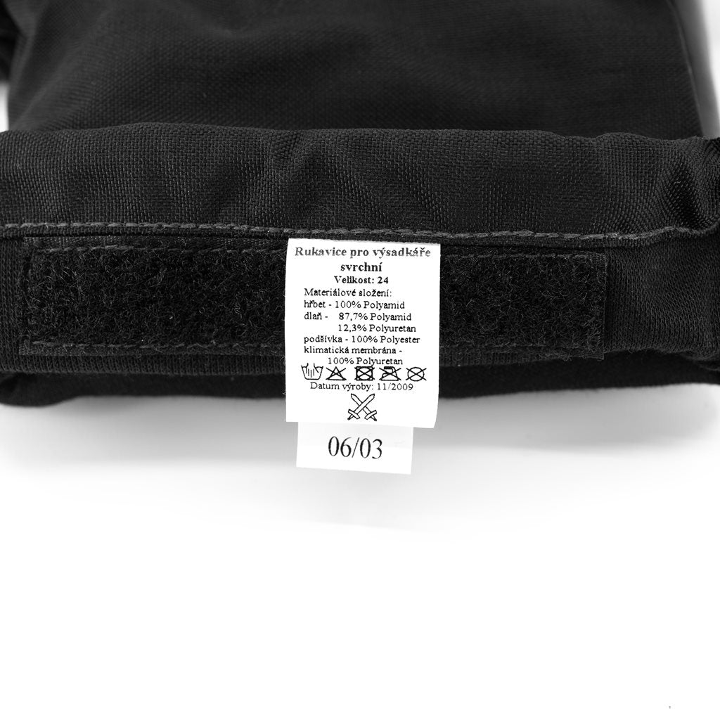 Guantes de invierno tácticos AČR con forro polar y membrana impermeable (880205V)