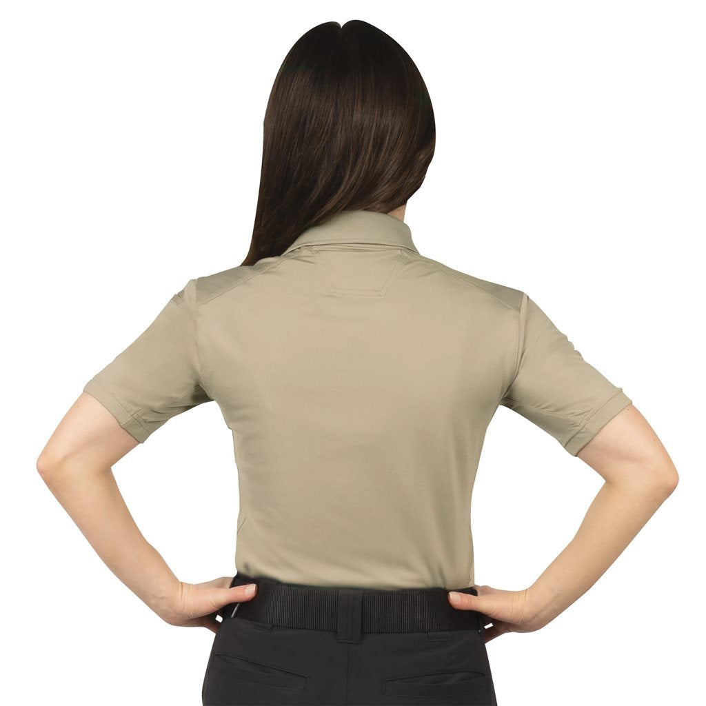 Polo táctico para mujer Tactical Performance color Silver Tan, manga corta, transpirable