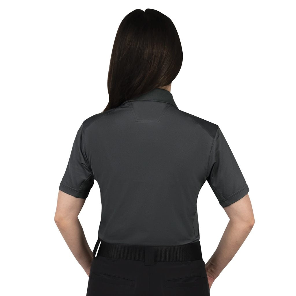 Polo femenino TACTICAL PERFORMANCE manga corta gris charcoal 92% poliéster 8% spandex