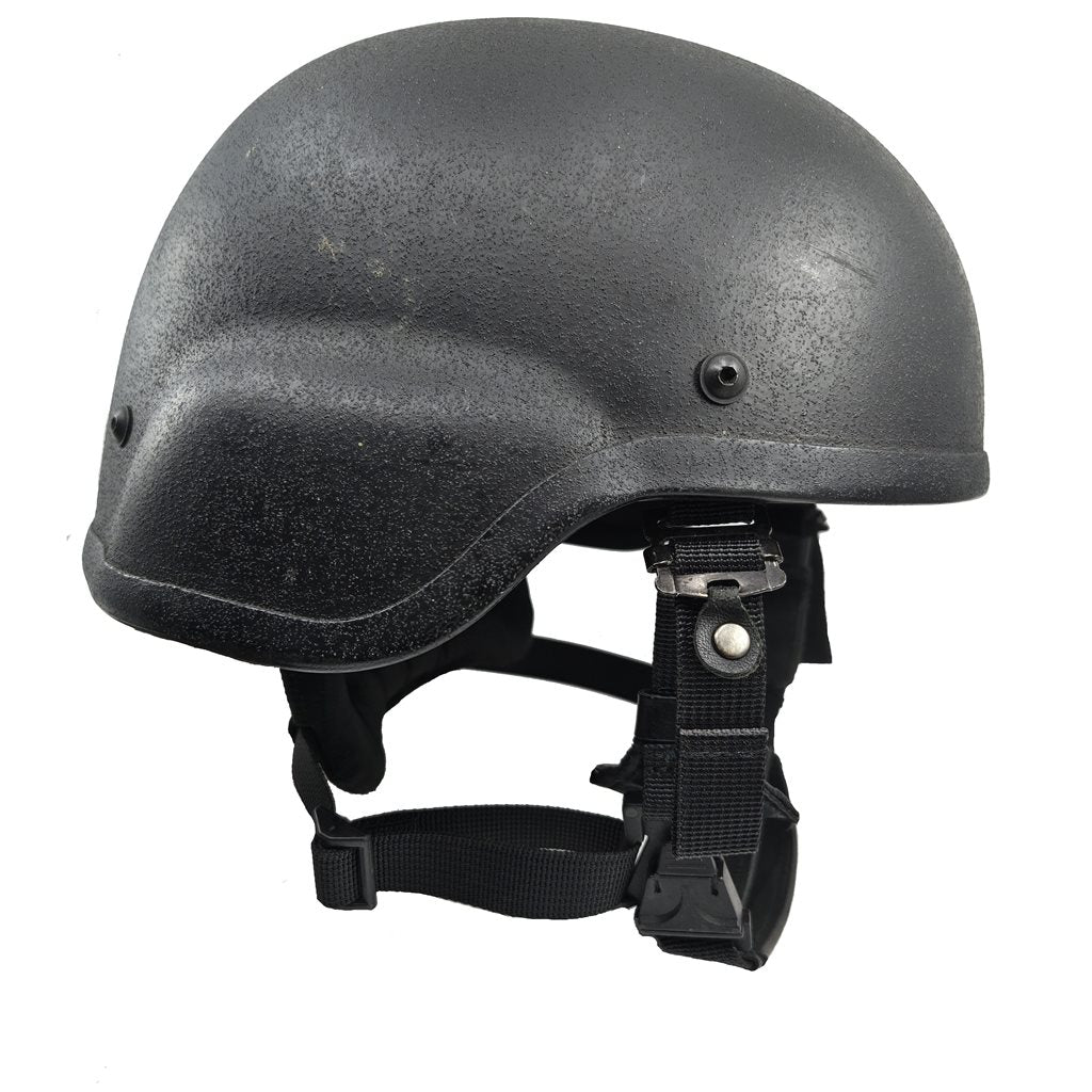 Casco militar AČR negro usado, sin garantía de protección (ID 8916670)
