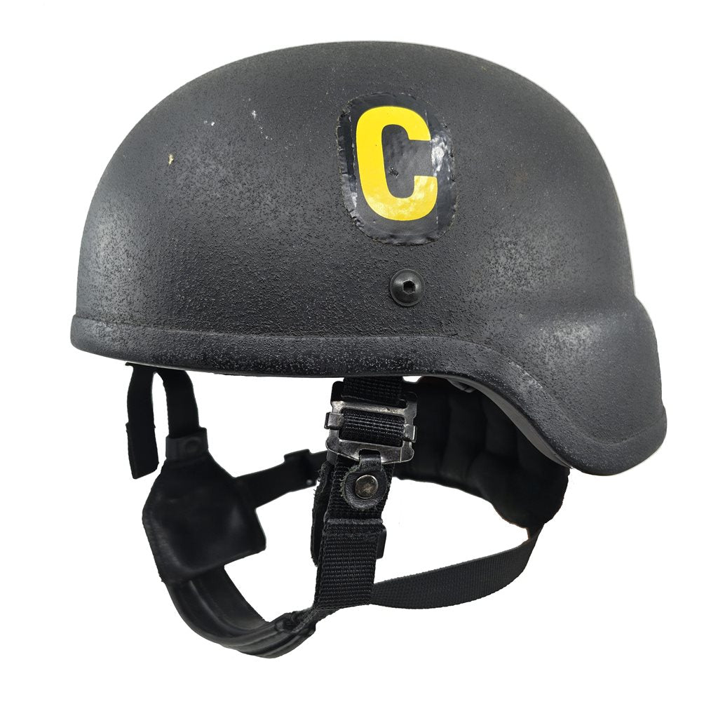 Casco militar AČR negro usado, sin garantía de protección (ID 8916670)
