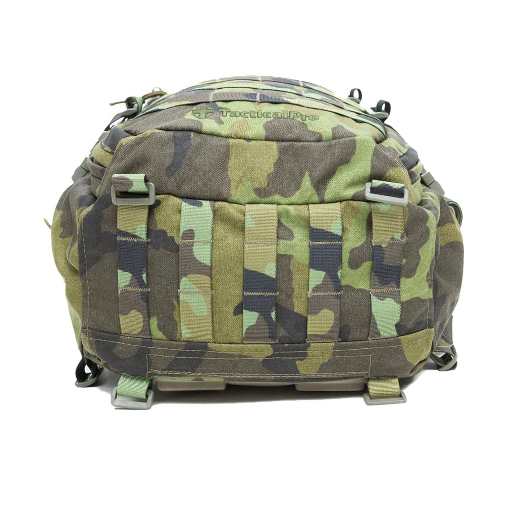 Mochila WOLFPACK 25 L vz.95 les en camuflaje