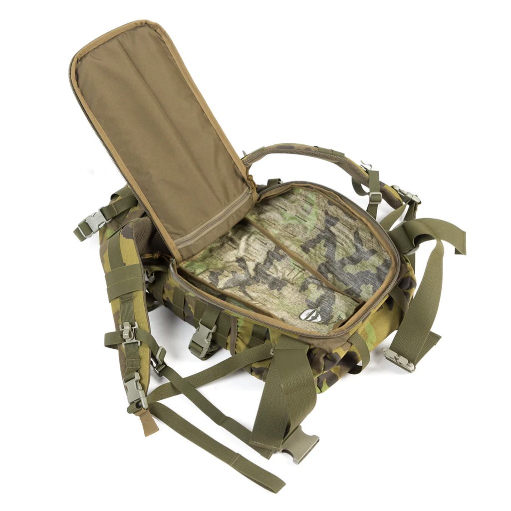 Imagen de la mochila táctica 30 L vz95 les