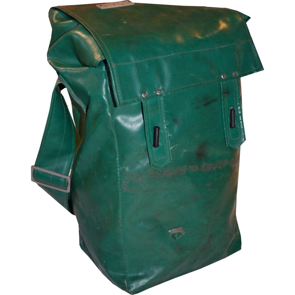 Aparato respiratorio ZP-10 usado con funda, Ejército de la República Checa (AČR) - imagen del producto