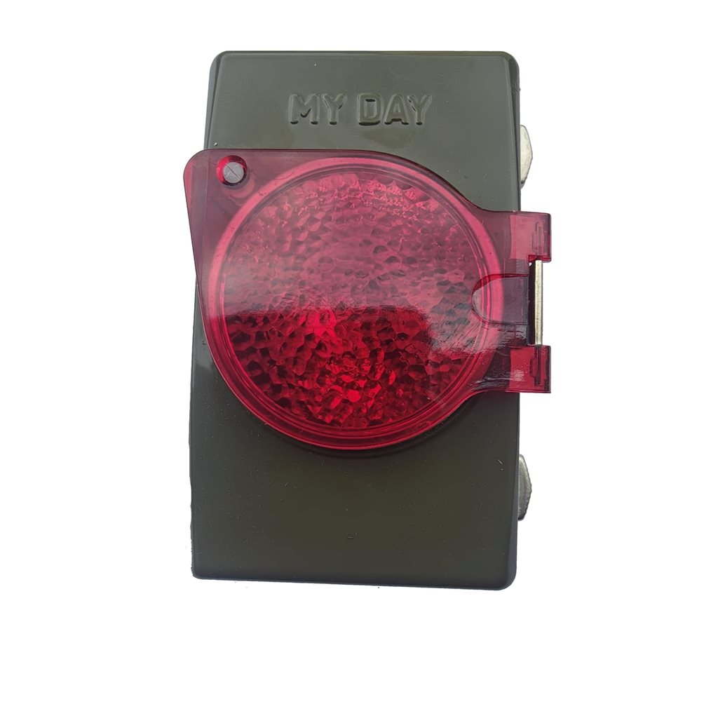 Linterna policial MY DAY plana de chapa con filtro rojo abatible OLIV