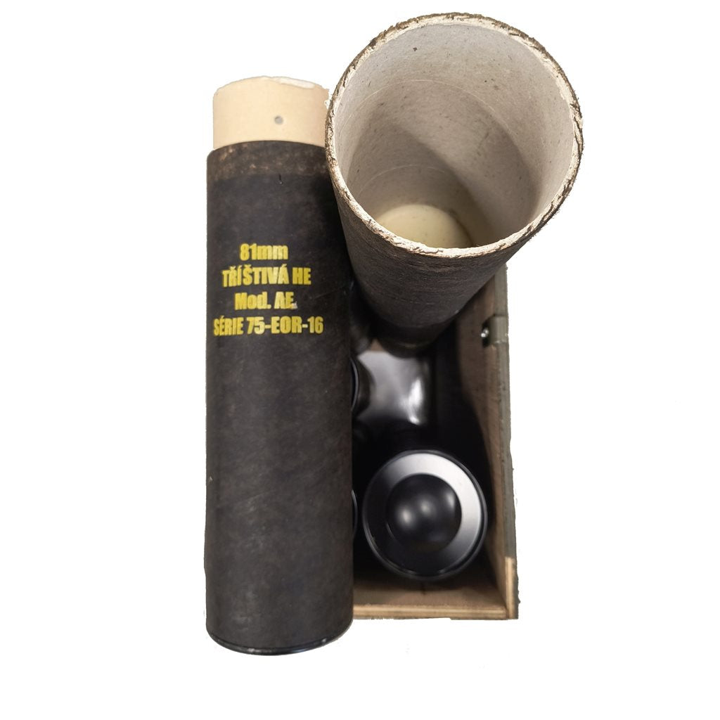 Caja de madera usada para proyectiles/minas de mortero 81 mm con 6 casetes