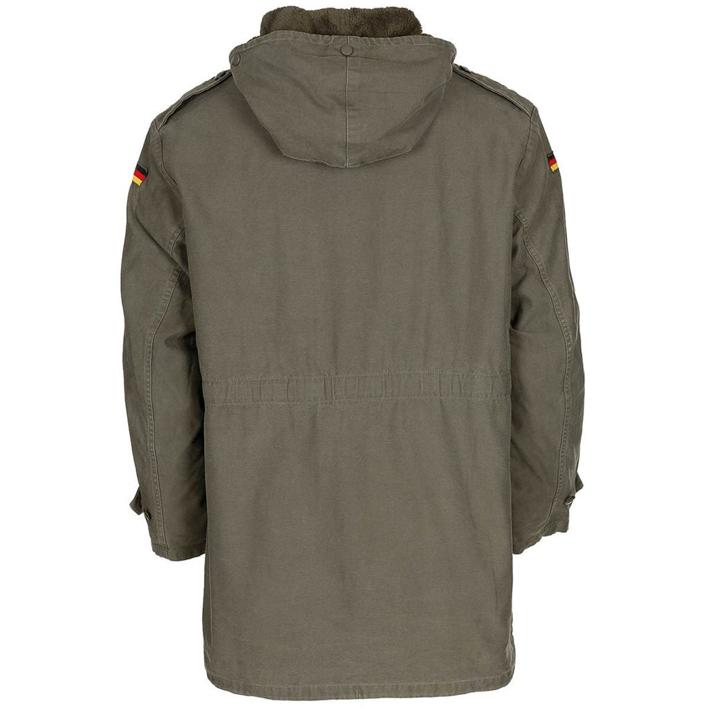 Parka Bundeswehr verde usada con forro desmontable, capucha y cuatro bolsillos, vista frontal