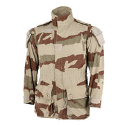 Chaqueta francesa Combat T4 S2 Rip-stop CCE DESERT usada, vista con bolsillos y paneles de velcro