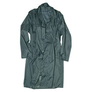 Impermeable suizo para lluvia gris-verde usado, material 100% poliamida con revestimiento PU