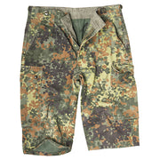 Bermudas BW Flecktarn usadas con bolsillos y costuras reforzadas