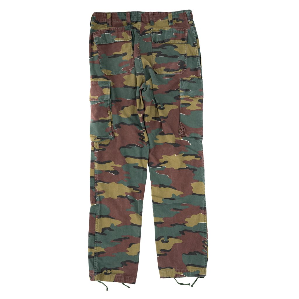 Pantalones belgas M90 Jigsaw usados, procedentes del ejército, vista frontal