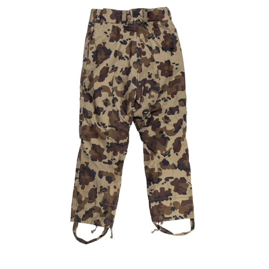 Pantalones de campo M94 rumanos acolchados usados, vista general