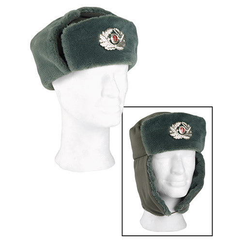 Beranice NVA HEER verde con distintivo, gorro militar sin uso