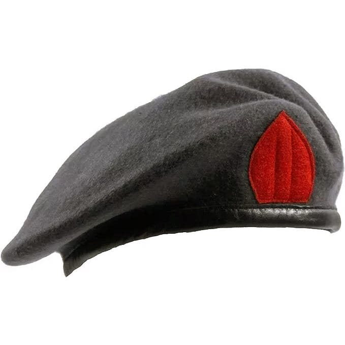 Boina QARANC británica gris usada (Queen Alexandra's Royal Army Nursing Corps)