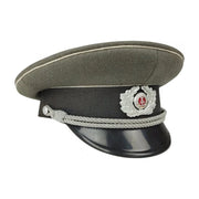 Brigadýrka NVA oficial original gris con ribete blanco, imagen del producto