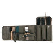 Kit de limpieza de calzado suizo verde usado en estuche gomado con cepillos y accesorios