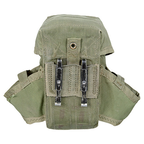 Funda US Army para 3 cargadores M16 verde usada, nylon, clips alice, aprox. 17×11×7 cm