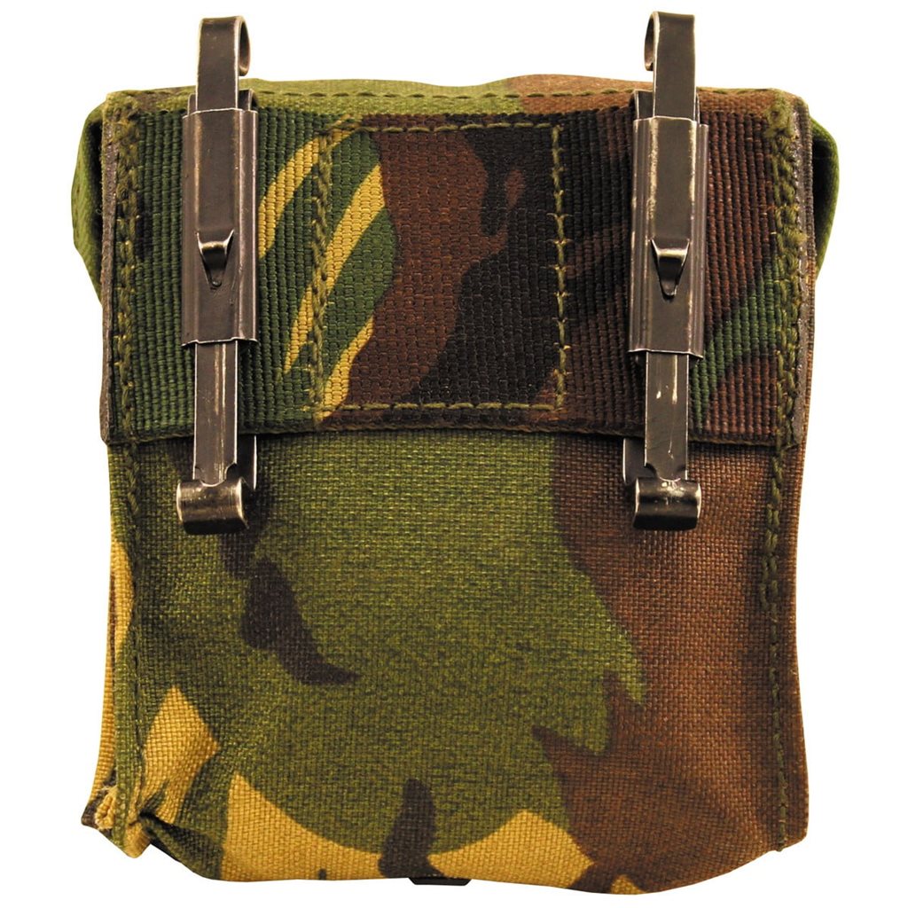 Funda holandesa DPM usada con dos clips A.L.I.C.E., aprox. 11x10 cm