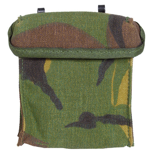 Funda holandesa DPM usada con dos clips A.L.I.C.E., aprox. 11x10 cm