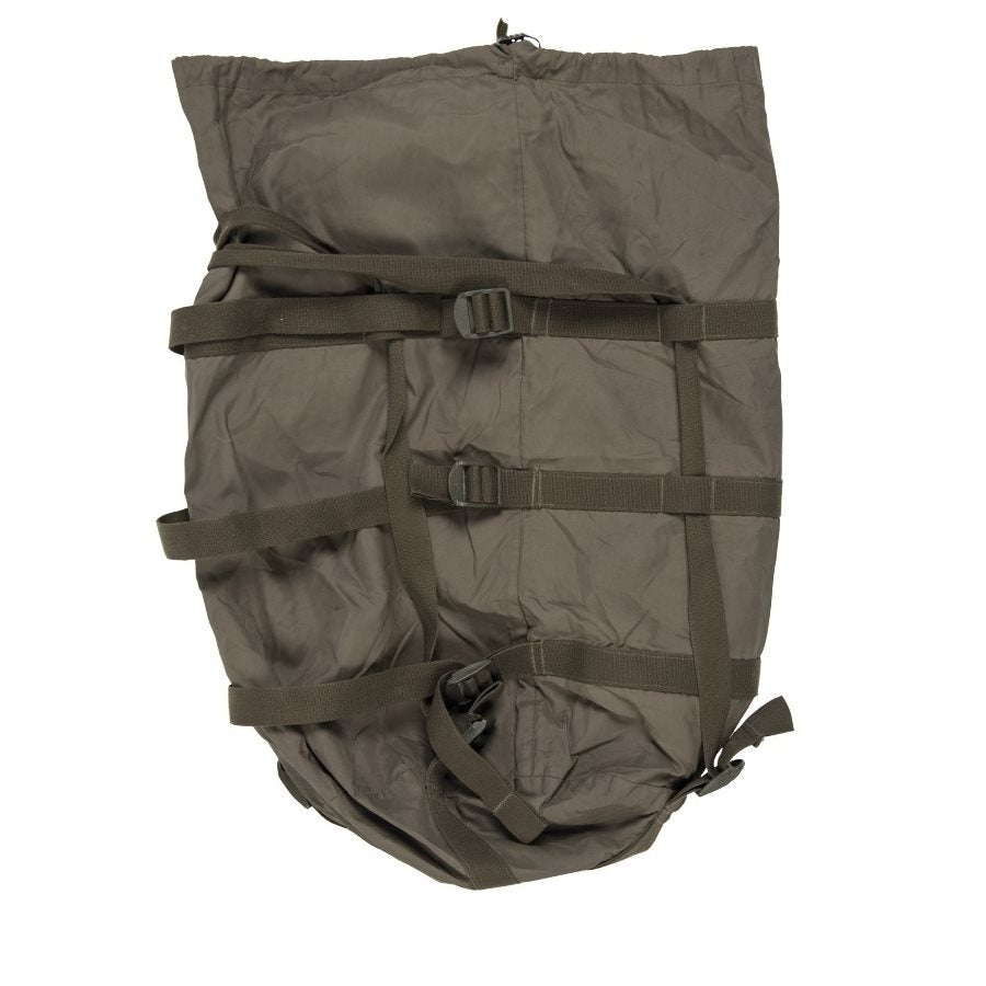 Bolsa compresiva Carinthia usada de color verde