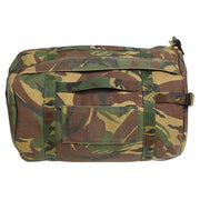 Bolsa holandesa pequeña DPM usada vista frontal, camuflaje DPM, dimensiones aprox. 38,5 x 27 cm