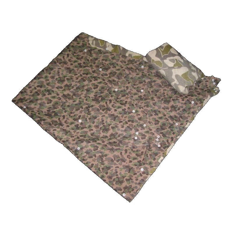 Celta triangular austríaca reversible en camuflaje K4, refugio o poncho
