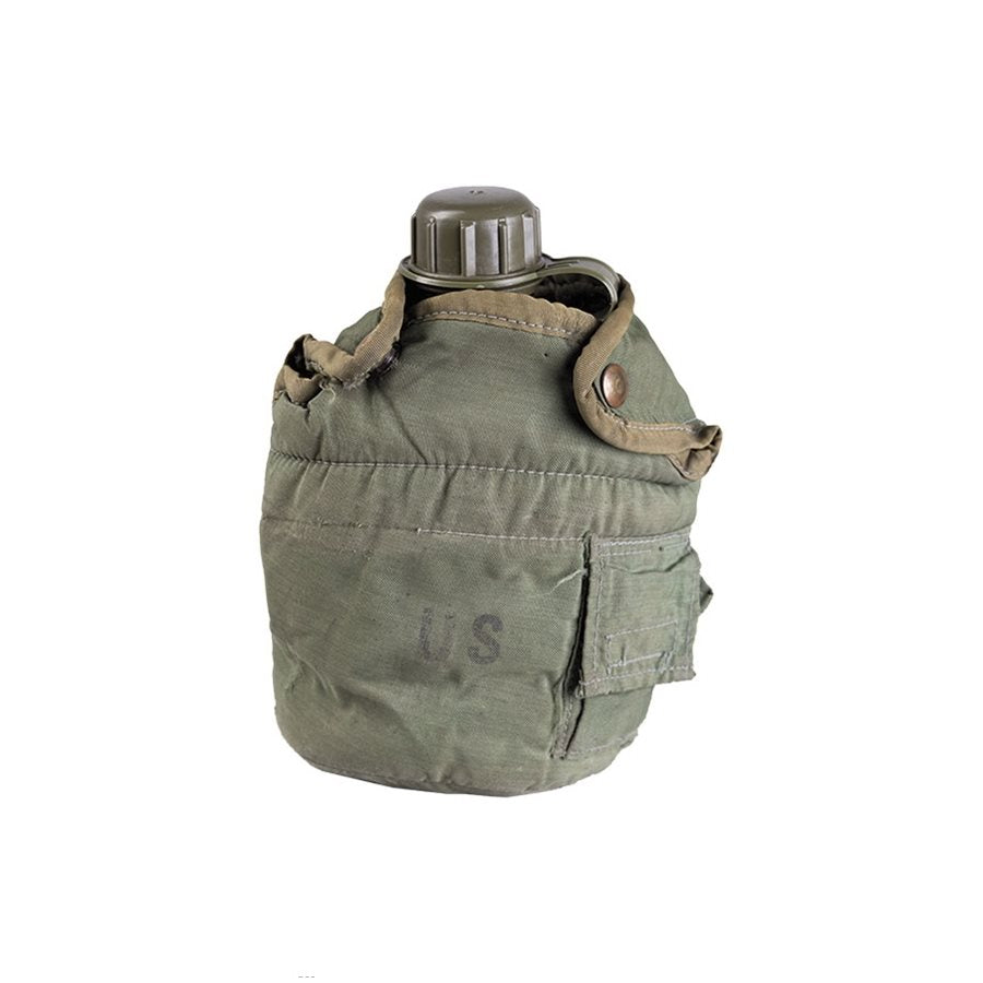 Cantimplora militar US de plástico 1L con funda usada