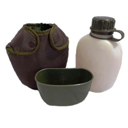 Cantimplora militar noruega 1 L con funda y vaso, usada