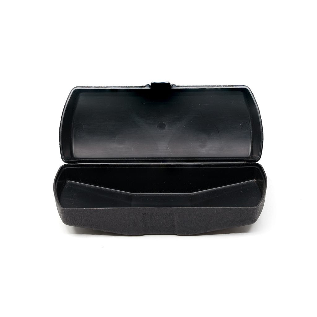 Funda para gafas de plástico negra usada - ID 9145787