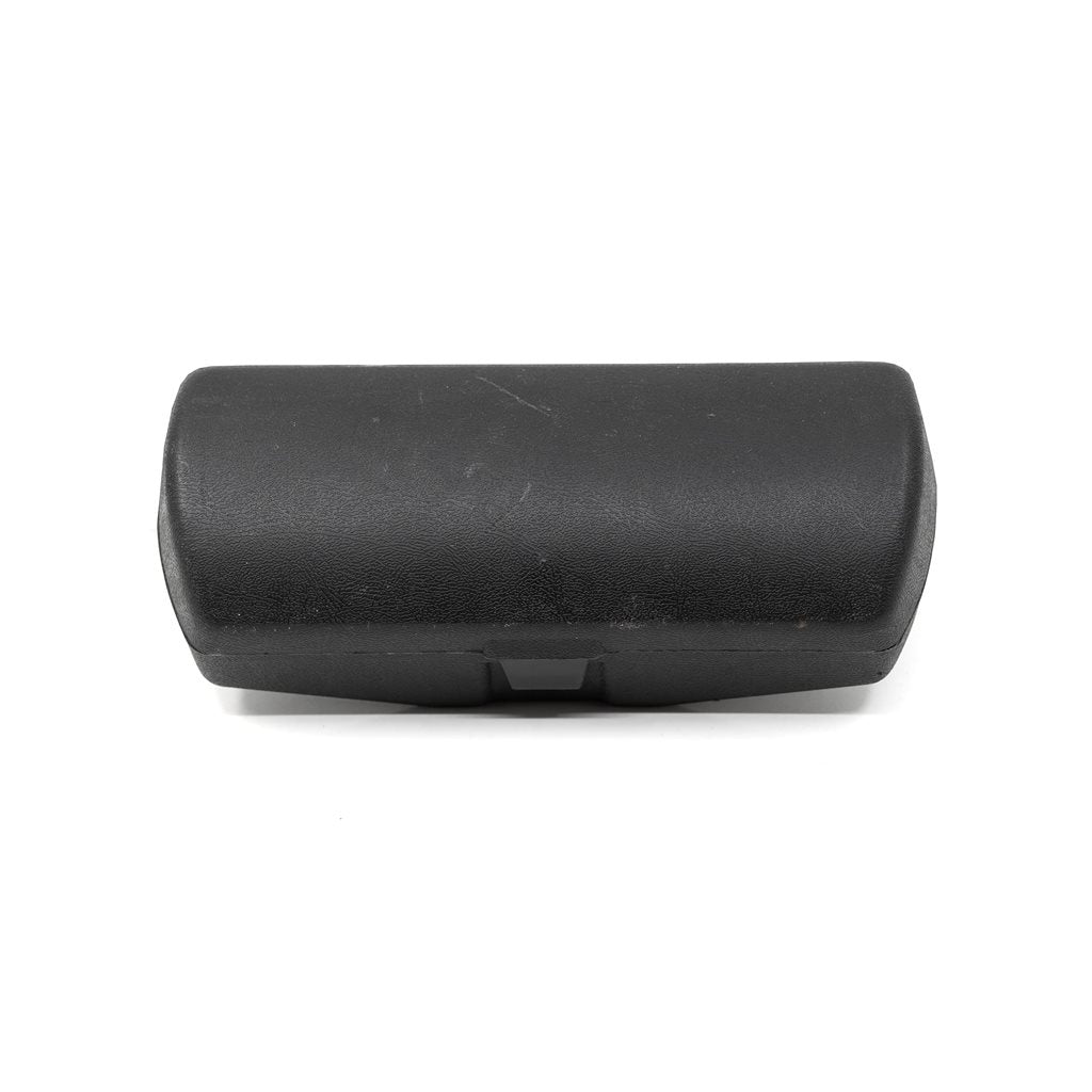 Funda para gafas de plástico negra usada - ID 9145787