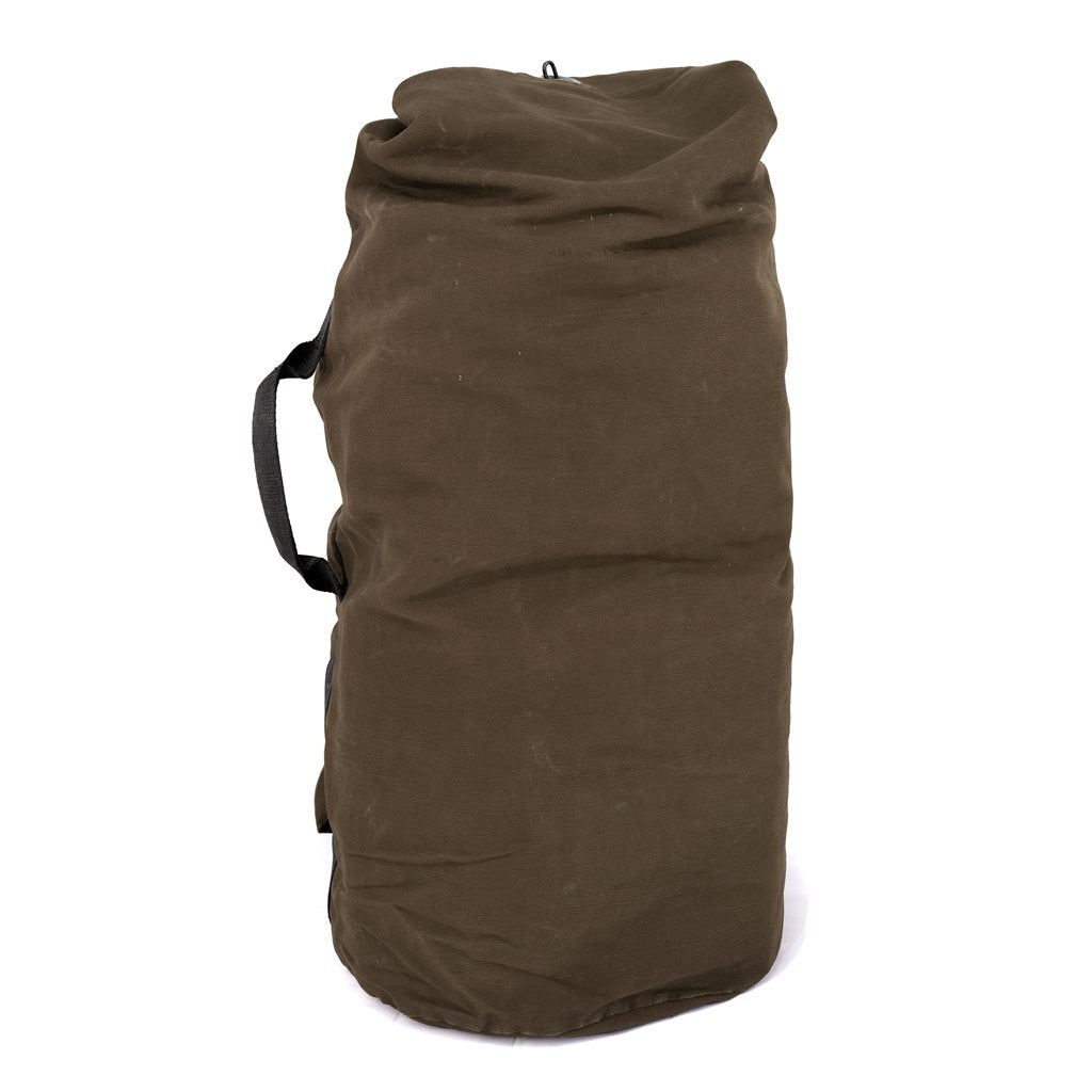 Bolsa naval húngara grande marron con tirantes para la espalda (usada) - imagen del producto
