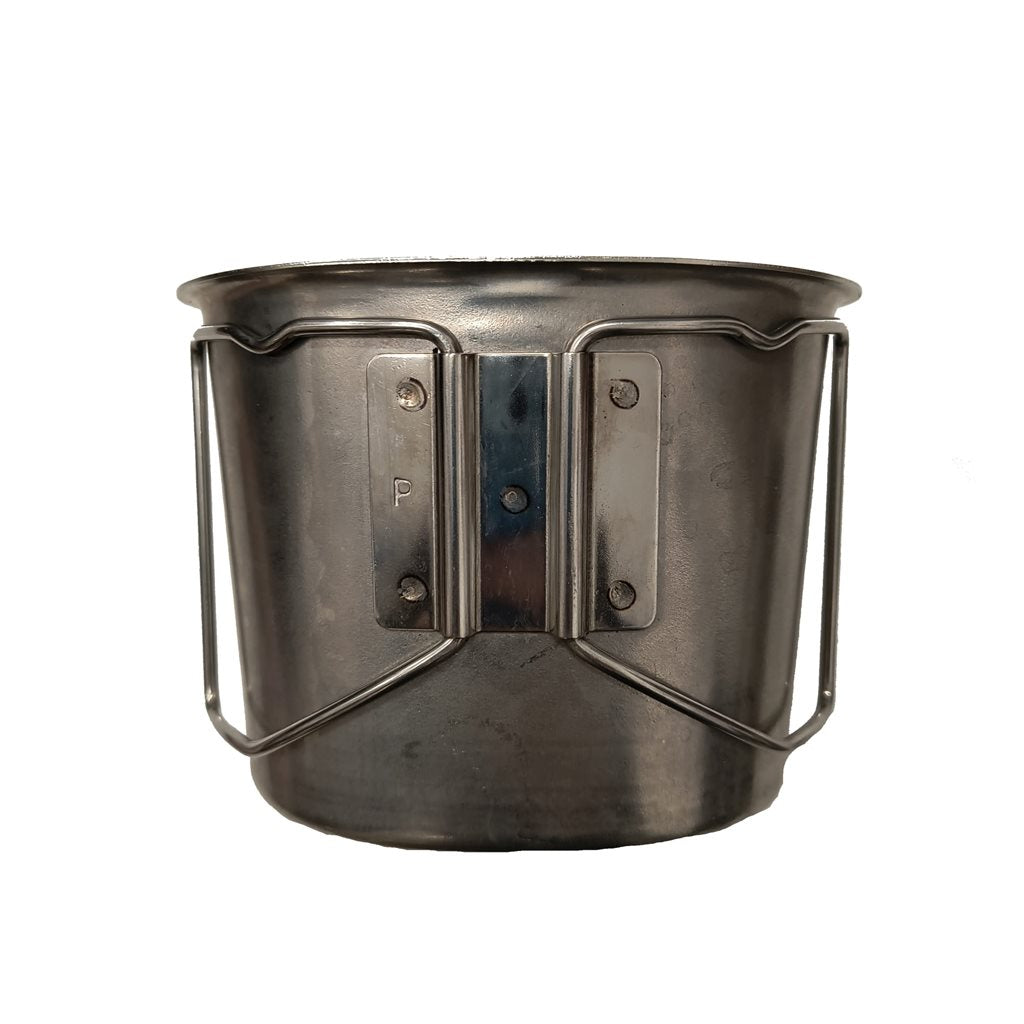 Taza con asa plegable estilo US italiano de acero inoxidable, casi nueva (ID 918890)
