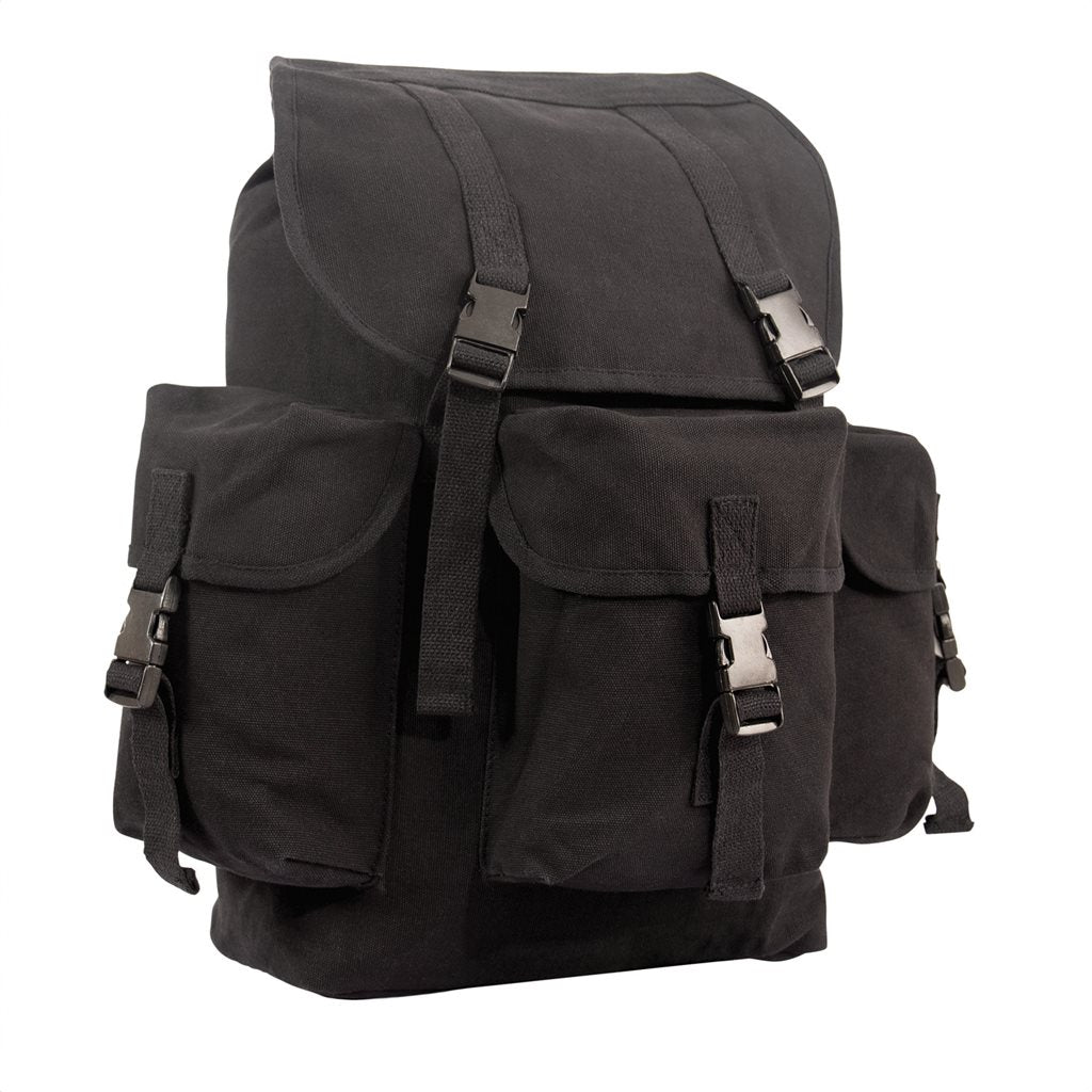 Mochila canvas OUTFITTER negra de lona con solapa, cierre de cordón y hebillas fastex, tres bolsillos exteriores