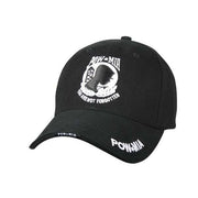Gorra DELUXE POW/MIA negra de algodón peinado con bordados POW-MIA y visera en capas