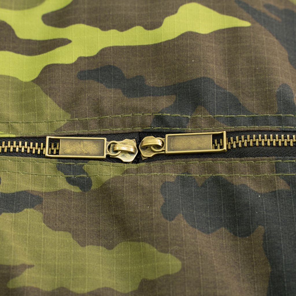 Bolsa transportín JEZEVČÍK rip-stop ligera camuflaje vz.95 (les)