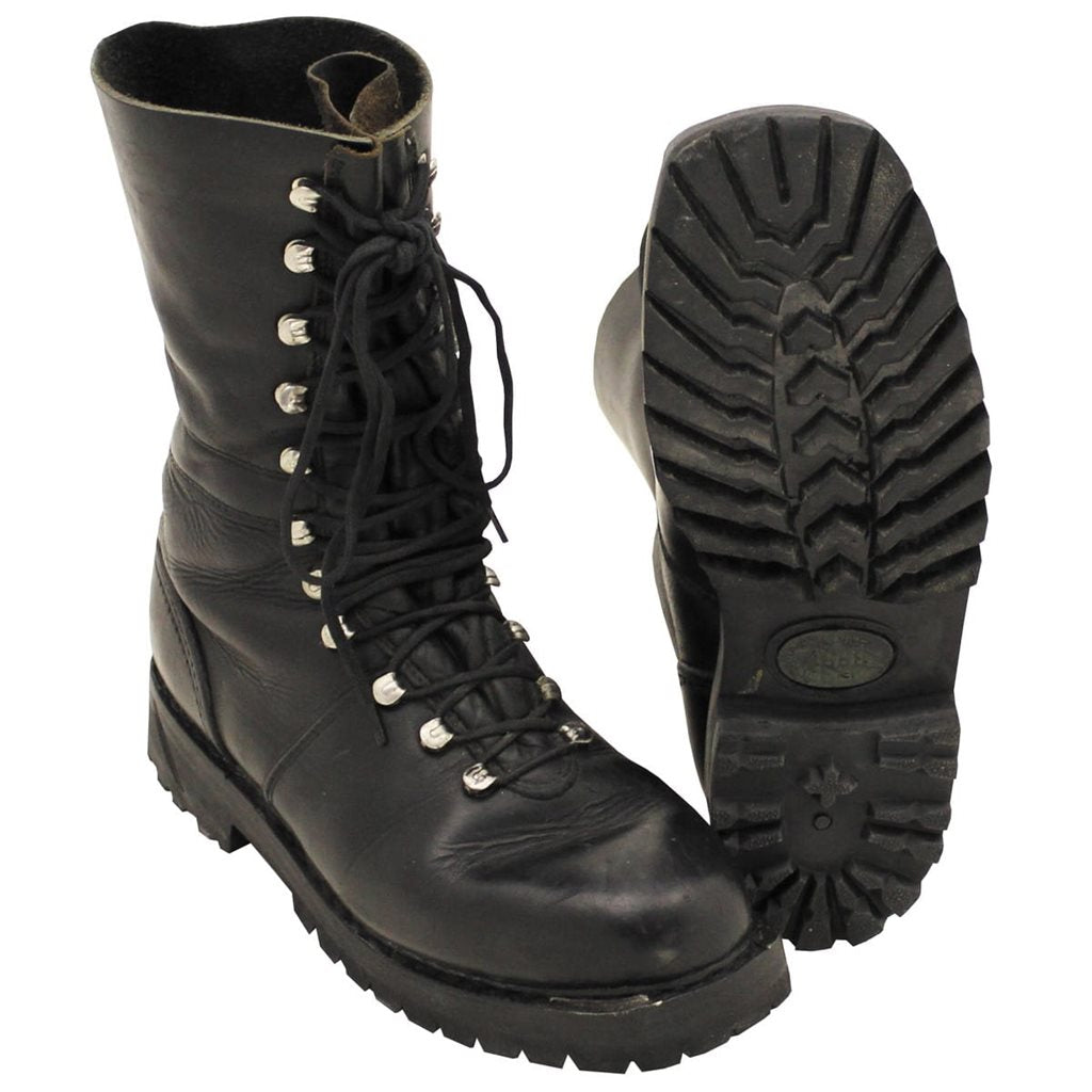 Botas altas austríacas BH OLD de cuero usadas