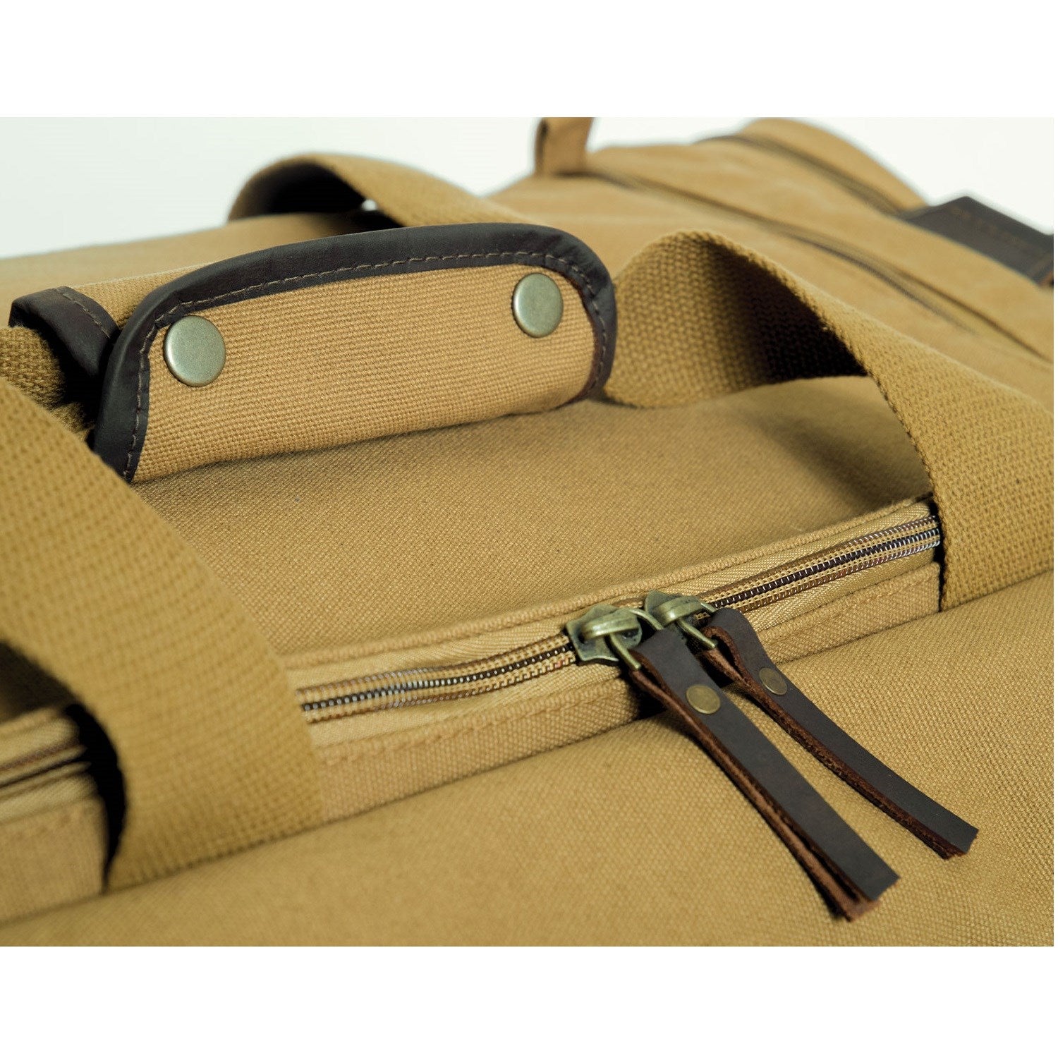 Bolsa WEEKEND coyote de lona 100% algodón con correa desmontable y bolsillos con cremallera