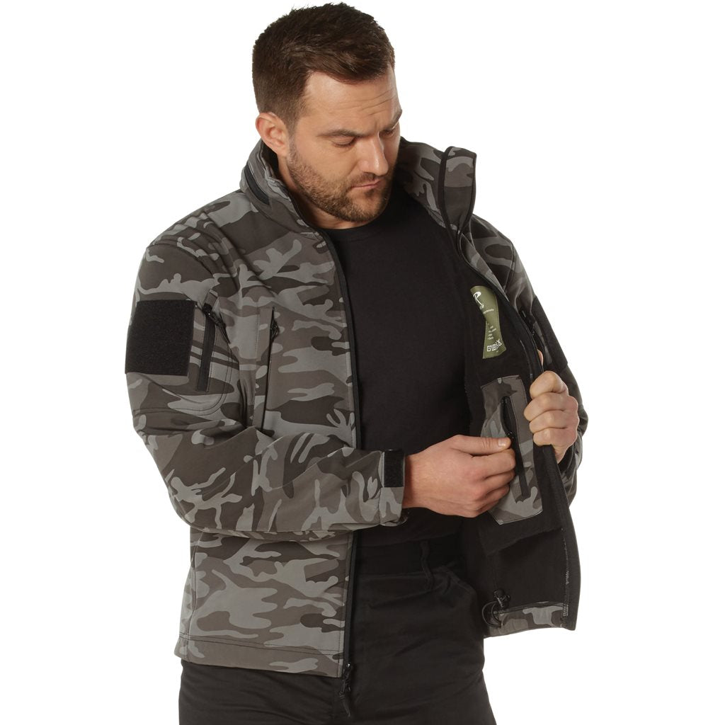 Chaqueta TACTICAL softshell con capucha, vista frontal