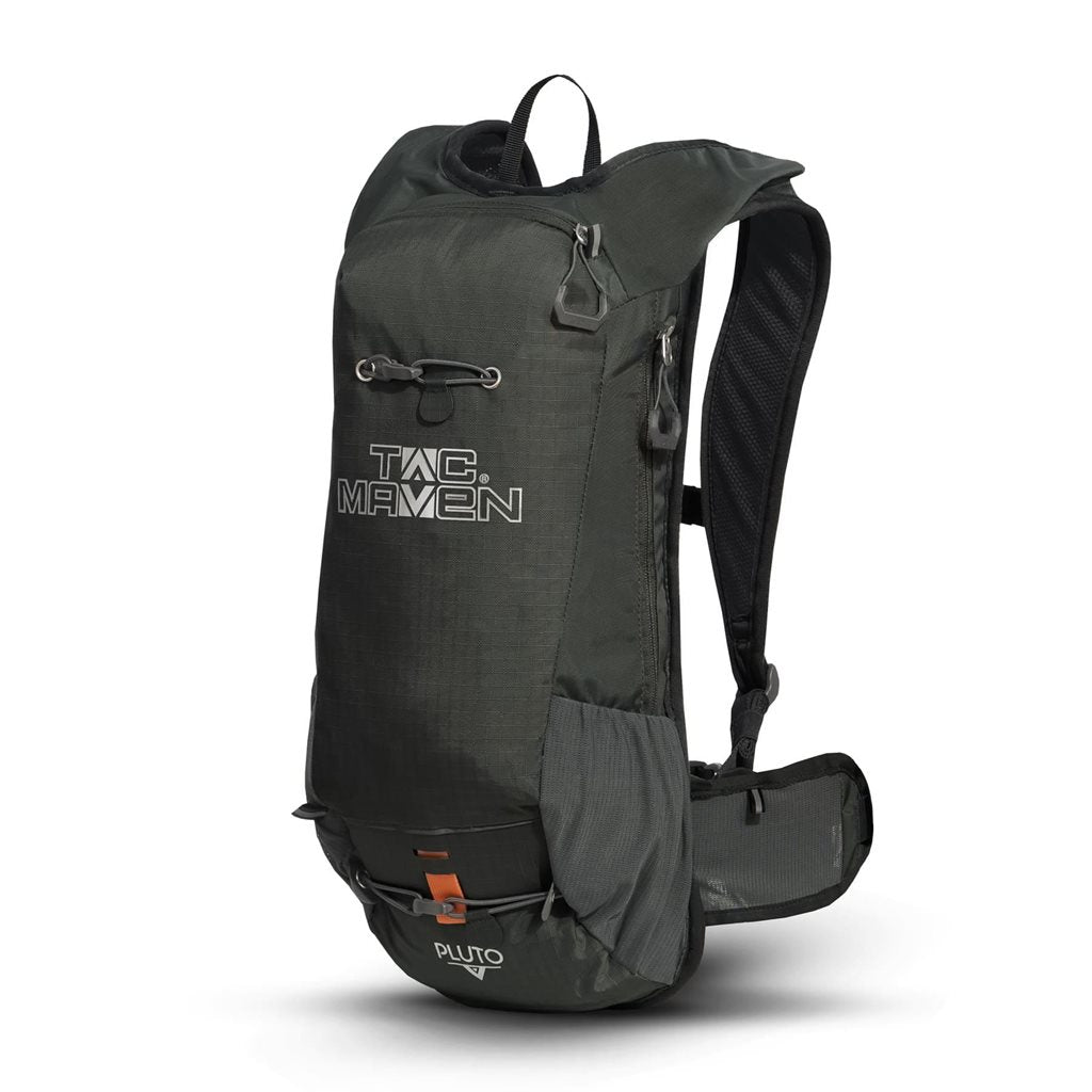 Mochila de hidratación PLUTO 9L negra, ligera y compacta