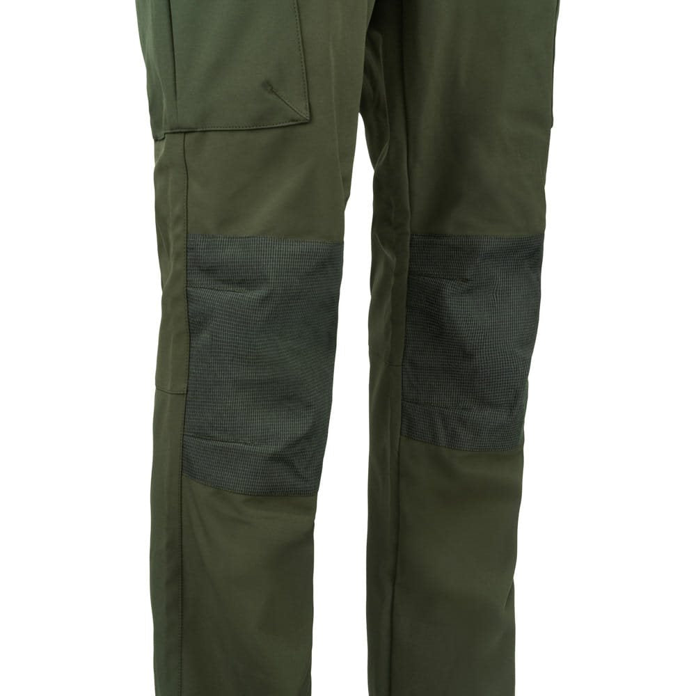 Pantalones softshell verdes con seis bolsillos y refuerzo en las rodillas
