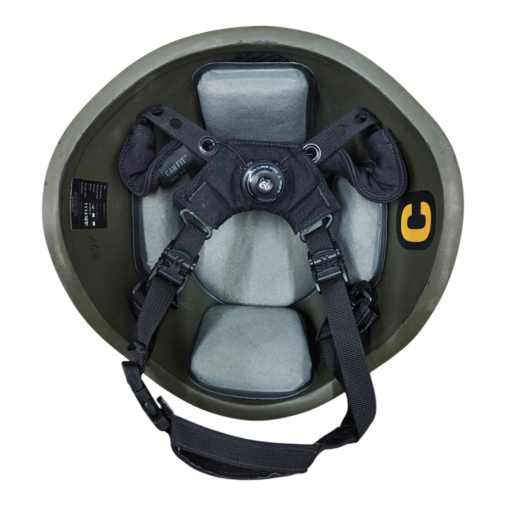 Casco de paracaidista ARGUN RBR MACH IV usado (excedente AČR) vista lateral